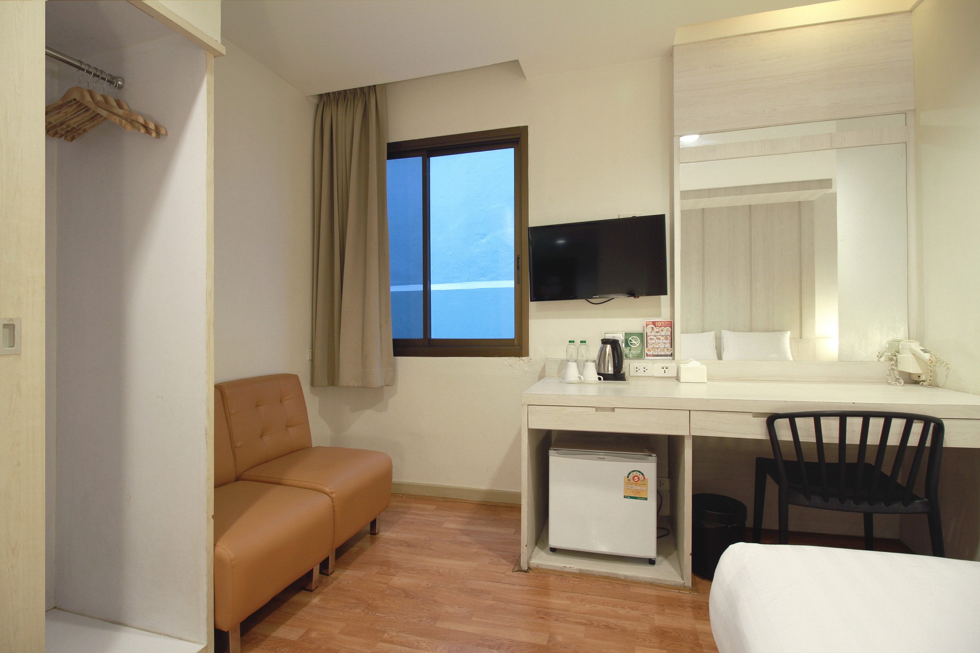 Deluxe Double With Bathtub